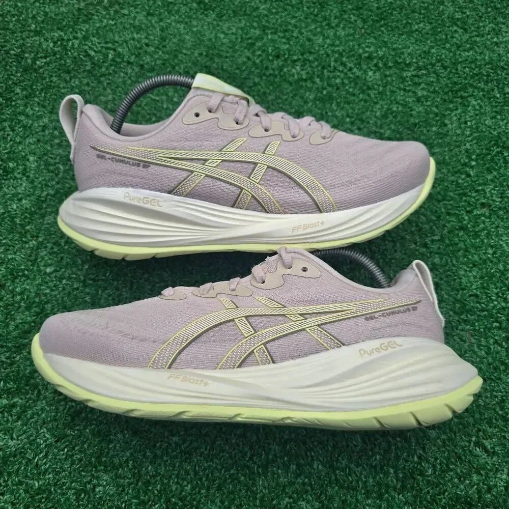 ASICS GEL-Cumulus 26 Oatmeal Yellow Women's Size 6.5 WIDE Running Shoes